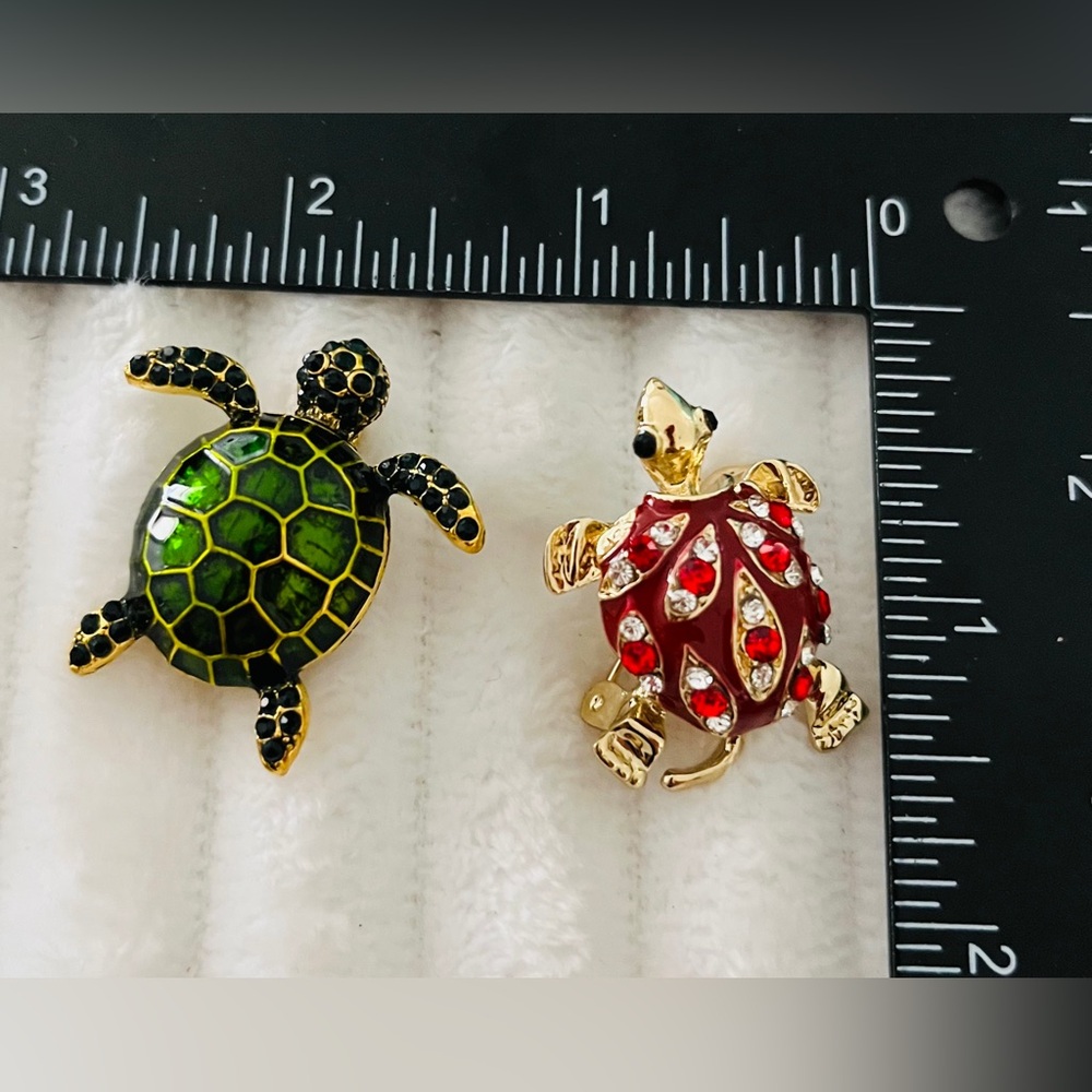 Colorful Turtle Brooches